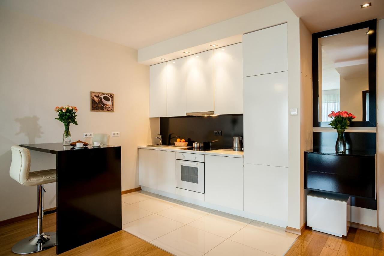 Platinum Towers Luxury Apartments ワルシャワ エクステリア 写真